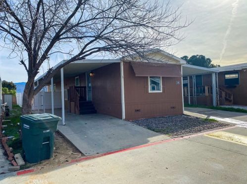 913 Grand Ave, San Jacinto CA  92582-3862 exterior