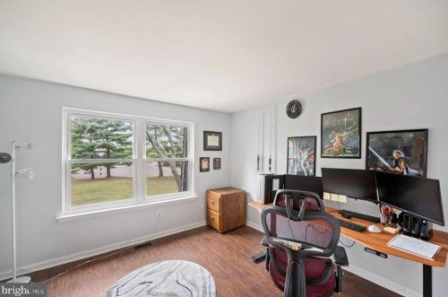 3080 Harbour Dr, Palmyra NJ 08065-2219 exterior