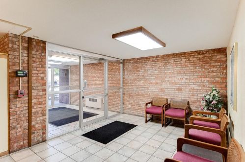 329 Geneva Ave, Saint Paul, MN 55128-6406