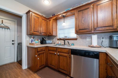 1013 Bobwhite Ln, Whitehouse, TX 75791-5707