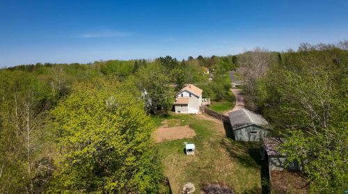 3673 Copley Rd, Duluth, MN 55811-3703