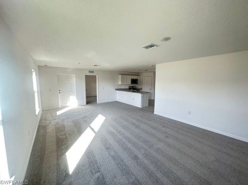 2709 51st St, Lehigh Acres FL  33971-4870 exterior