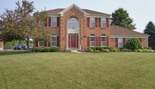 748 Dorgene Ln, Cincinnati, OH 45244-1067