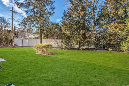 2763 Genevieve Ct, North Bellmore NY  11710-2003 exterior