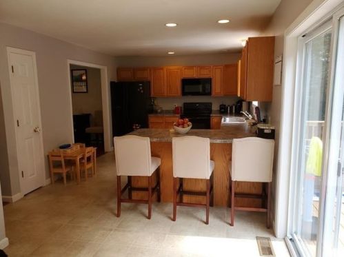 54 Sawmill Rd, Hillsboro NH  03244-5221 exterior