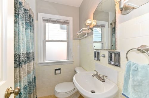 2841 81, Milwaukee WI 53222-4807 exterior