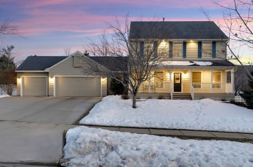 1605 Mayflower Dr, Waterford, MN 55057-3425