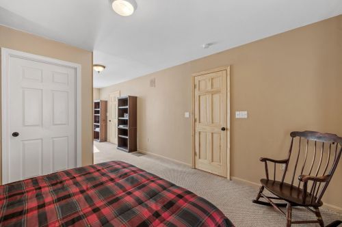 5 Wildwood Dr, Ellsworth NH  03223-4260 exterior