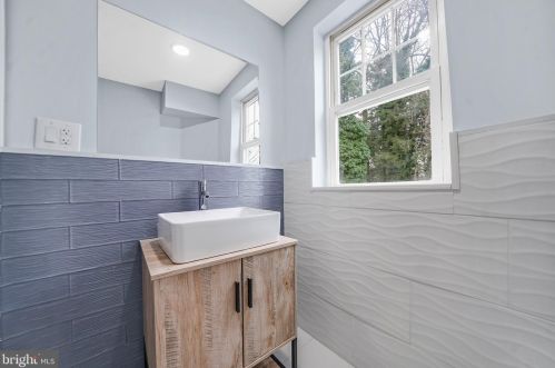 2836 Haverford Rd, Ardmore PA  19003-1715 exterior