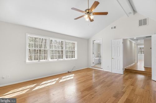 4471 Occoquan Overlook, Woodbridge VA  22192-6107 exterior