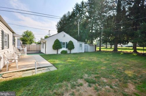 823 Willow St, Southampton PA  18966-3431 exterior