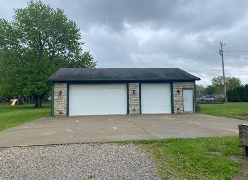 61 7th Ave, Pataskala, OH 43062-8470