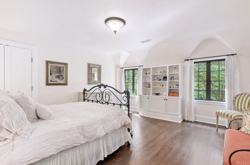 177 Soundview Ave, White Plains NY  10606-3825 exterior