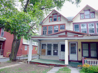 621 Main St, Ephrata, PA 17522-1718