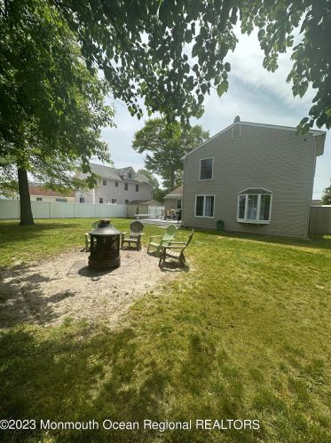 2125 Barnegat Blvd, Point Pleasant Beach NJ  08742-4933 exterior