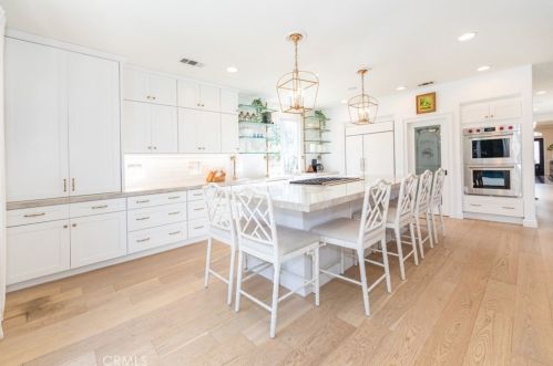 41774 Carleton Way, Temecula CA  92591-1897 exterior