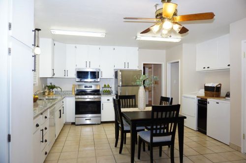 1862 39 Ave, Oakland CA 94619-1211 exterior