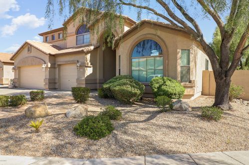 27303 36th Dr, Phoenix, AZ 85083-0831