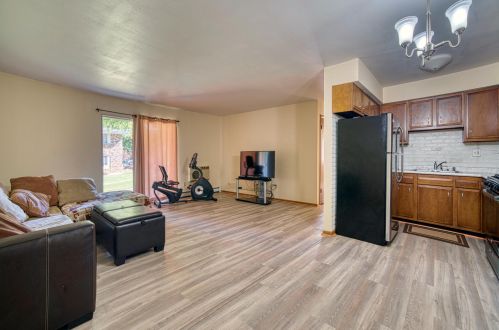 3428 Taylor Ave, Milwaukee, WI 53207-3461