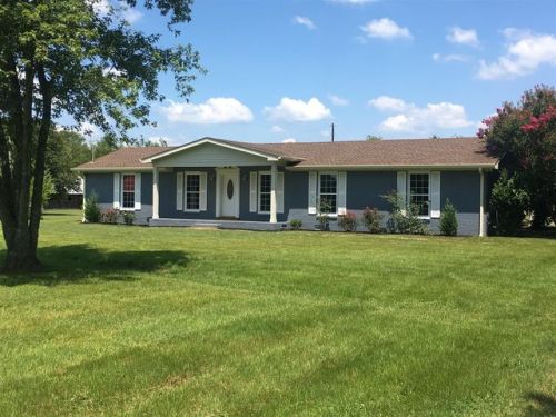 1586 Coleman Rd, Franklin, TN 37064-7453
