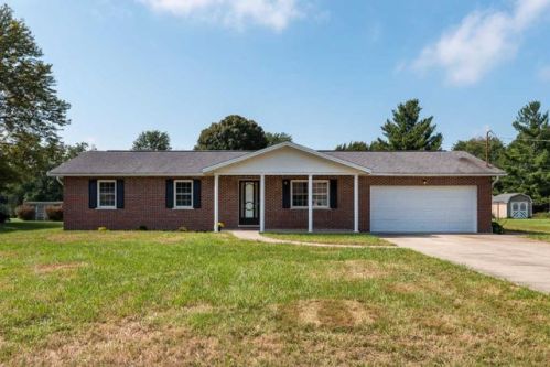 619 Georgia Dr, Mount Olive, OH 45106-1035