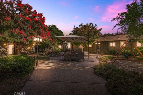 1064 Via Verona Dr, Chico CA  95973-1031 exterior