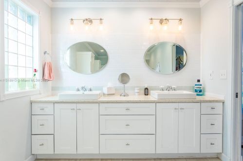 16745 Wiltshire Dr, Town Of Loxahatchee Groves FL  33470-4060 exterior