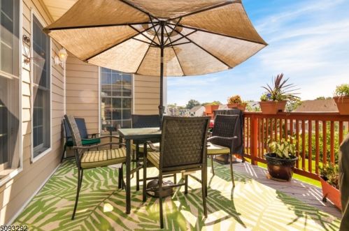 235 Woodland Ave, East Orange NJ  07017-2027 exterior