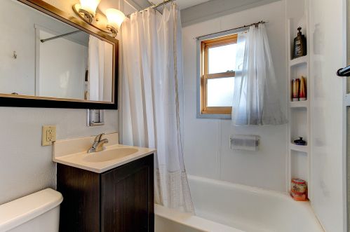 1717 9th St, La Crosse WI  54601-5442 exterior