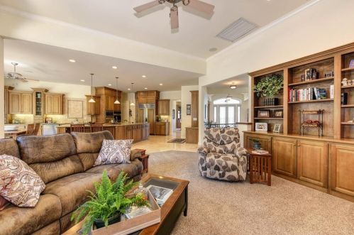 5277 Breese Cir, Folsom CA  95762-7657 exterior