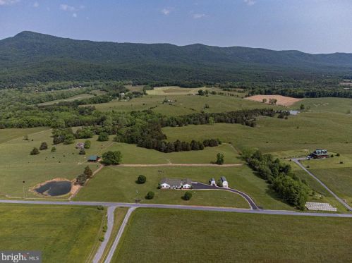803 Hook Hill Rd, Richmond National Battlefiel VA  22835-3505 exterior