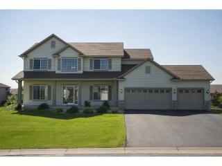 1547 Sparrow Rd, Minnetrista, MN 55387