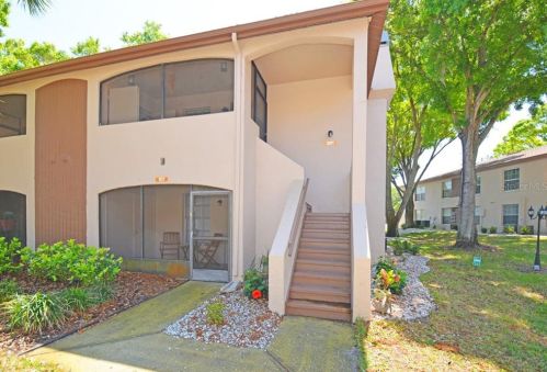 2981 Bonaventure Cir, Palm Harbor, FL 34684-4754