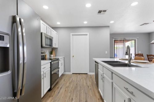 1707 Desert Rose Trl, San Tan Valley AZ  85143-4640 exterior