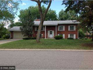 3000 Southbrook Dr, Minneapolis, MN 55431-2449