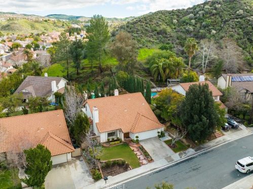 28058 Laplante Way, Santa Clarita, CA 91350-1919
