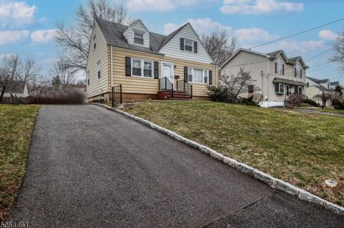 54 Poplar Pl, Fanwood, NJ 07023-1733