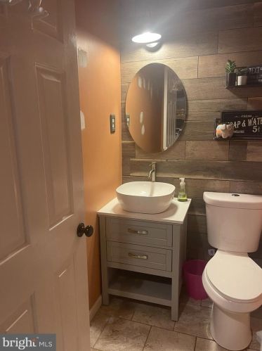 230 Forrestal Dr, Bear DE  19701-1668 exterior