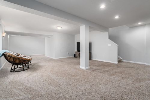 103 Glen Crossing Dr, Pataskala OH  43062 exterior