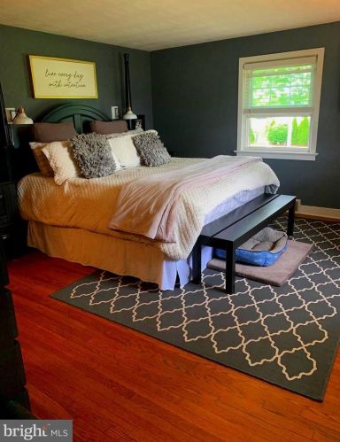 463 School Ln, Harleysville PA  19438-1714 exterior