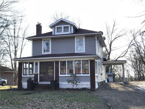 360 Clinton St, Doylestown, OH 44230-1505
