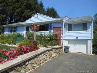 202 Beach Rd, Waterbury, CT 06716-1629
