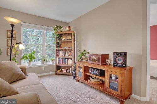 1816 Serene Way, Lancaster PA  17602-7001 exterior