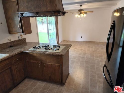 16054 Amber Valley Dr, Whittier, CA 90604-3706