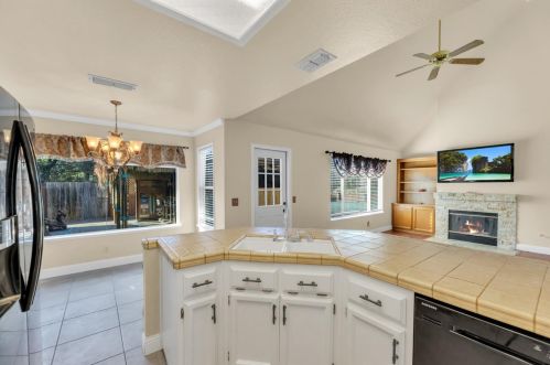 6364 David Ave, Loomis CA  95650-9568 exterior