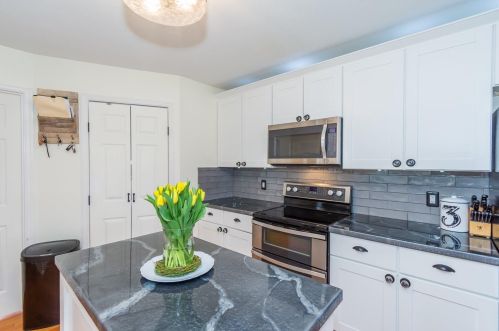 634 Ellen Dr, Cincinnati OH 45255-4917 exterior