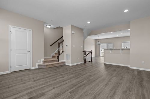 1948 Georgetown Dr, Sewickley PA  15143-1566 exterior