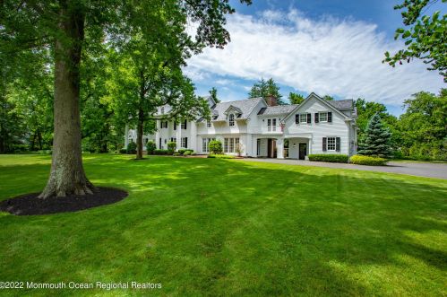 4 Broadmoor Dr, Locust NJ  07760-1202 exterior