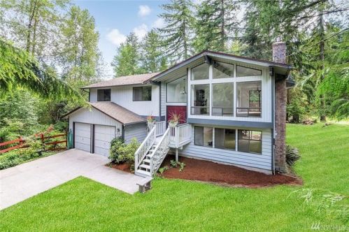21126 Echo Lake Rd, Snohomish, WA 98296-3957