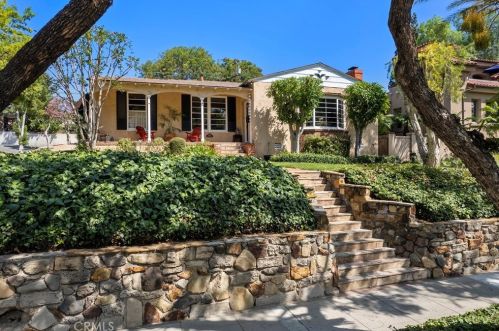 345 Brookdale Pl, Fullerton, CA 92832-1425